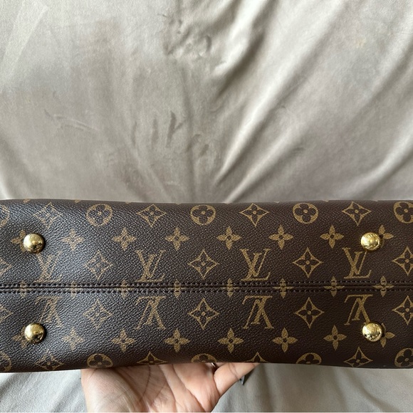 Louis Vuitton Tuilleries - Picture 7 of 9